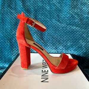 Nine West Dempsey Sandal Sz 6